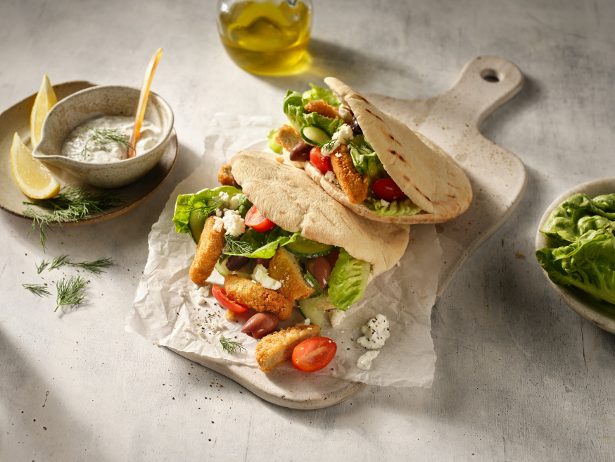 Na succesvolle lanceringen van Beyond Meat's rundvlees- en varkensachtige producten, breidt de plantaardige pionier zijn portfolio uit met de nieuwe Beyond Burger® Chicken-Style, Beyond Schnitzel® en Beyond Tenders™ Na succesvolle lanceringen van Beyond Meat's rundvlees- en varkensachtige producten, breidt de plantaardige pionier zijn portfolio uit met de nieuwe Beyond Burger® Chicken-Style, Beyond Schnitzel® en Beyond Tenders™