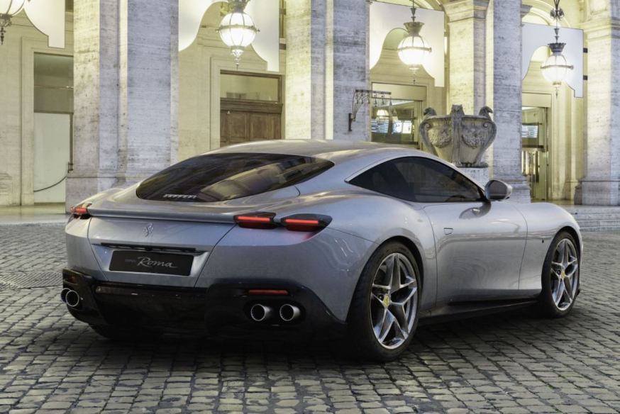 ferrari Roma