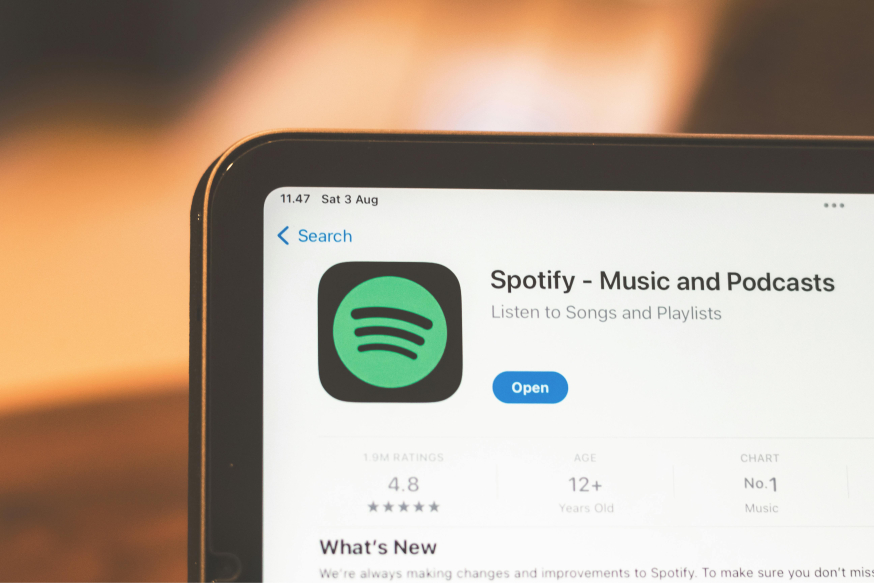 Podcast maken op kantoor? Zo doe je het professioneel Afbeelding: een podcast maken kan goed via spotify