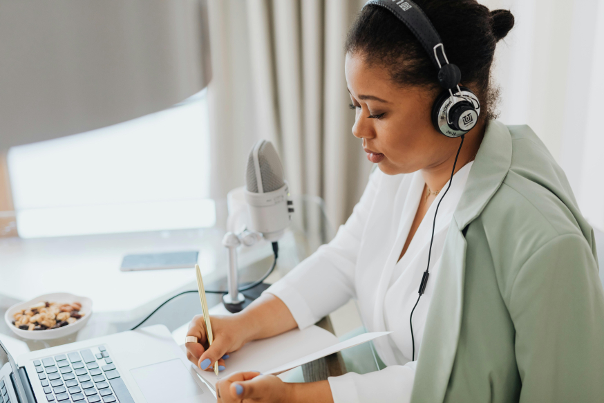 Podcast maken op kantoor? Zo doe je het professioneel