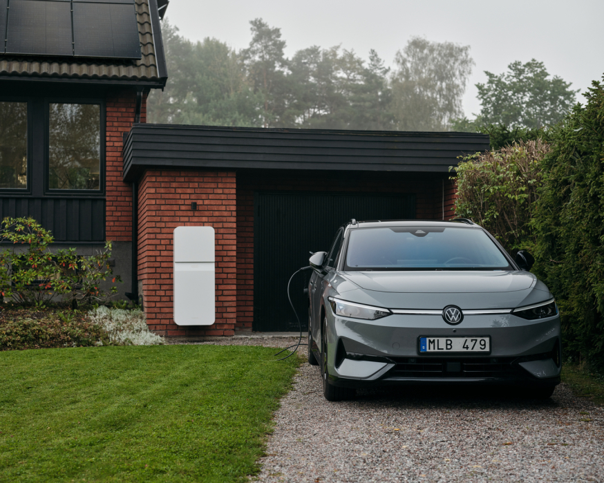Afbeelding: Tibber Smart batterij als thuisbatterij om je elektrische auto op te laden