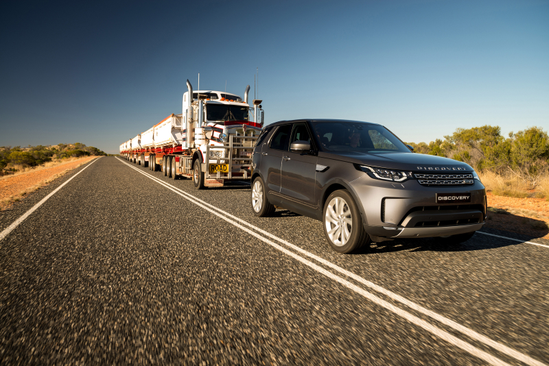 Land Rover Discovery imponeert in Australische Outback
