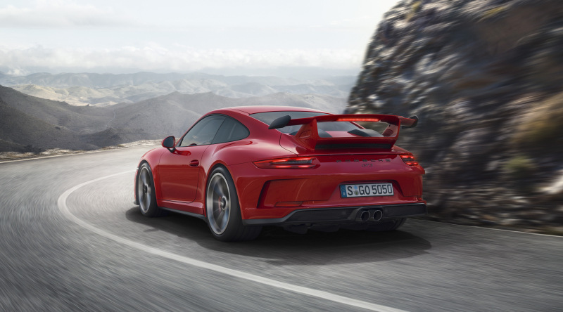 Nieuwe Porsche 911 GT3 ook handgeschakeld