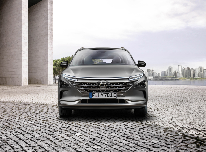Hyundai onthult waterstofauto NEXO in Genève
