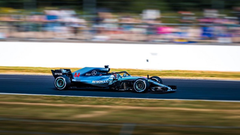Hamilton weigert vrijgave beelden van dramatische F1 Mercedes-race