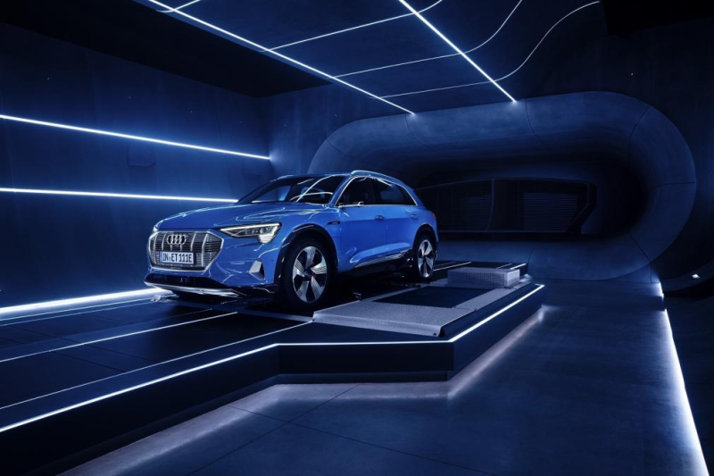 Audi onthult eerste geheel elektrische auto