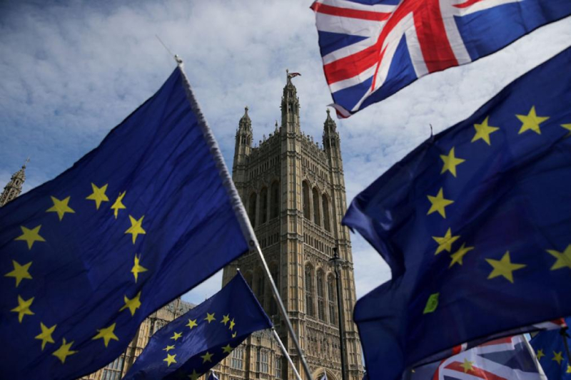 Geen Brexit op 29 maart: EU geeft May meer tijd
