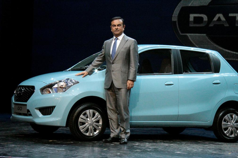 Carlos Ghosn sleept Nissan en Mitsubishi voor de rechter