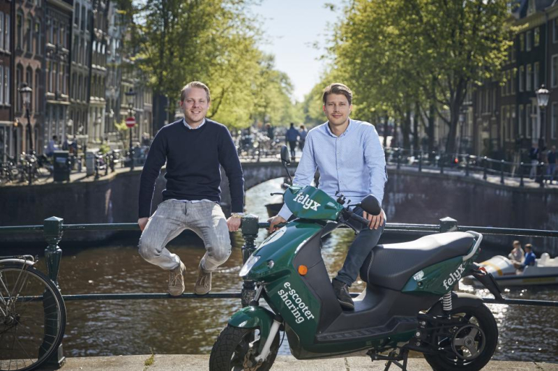 Elektrische deelscooterdienst felyx breidt uit naar Rotterdam
