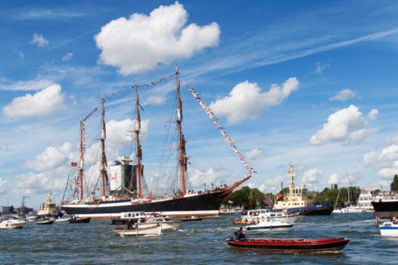 Diverse schepen uitverkocht tijdens SAIL Amsterdam 2015