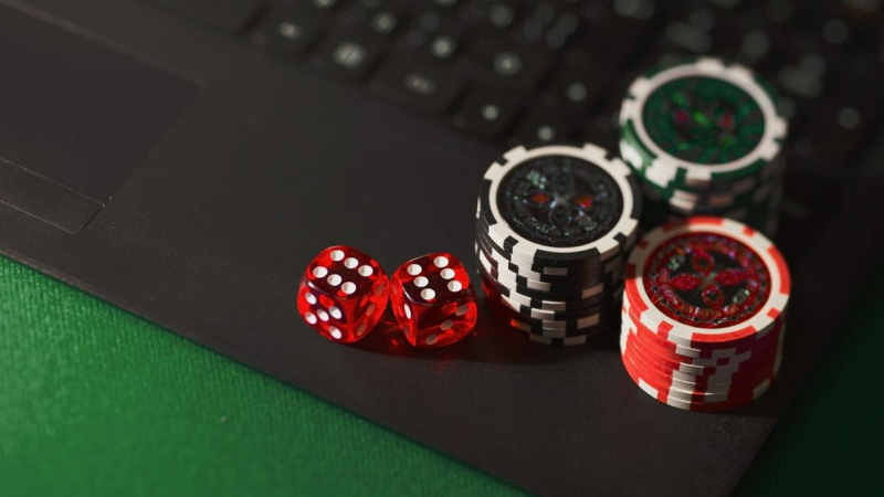 Hoe	bepaal je de betrouwbaarheid	van online casino's?