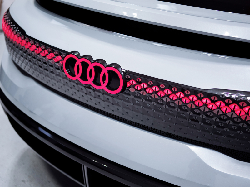 Maak kennis met de elektrische Aicon concept car van Audi
