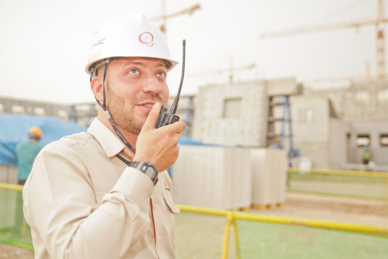 Omzet en aantal vacatures in bouw stijgen explosief