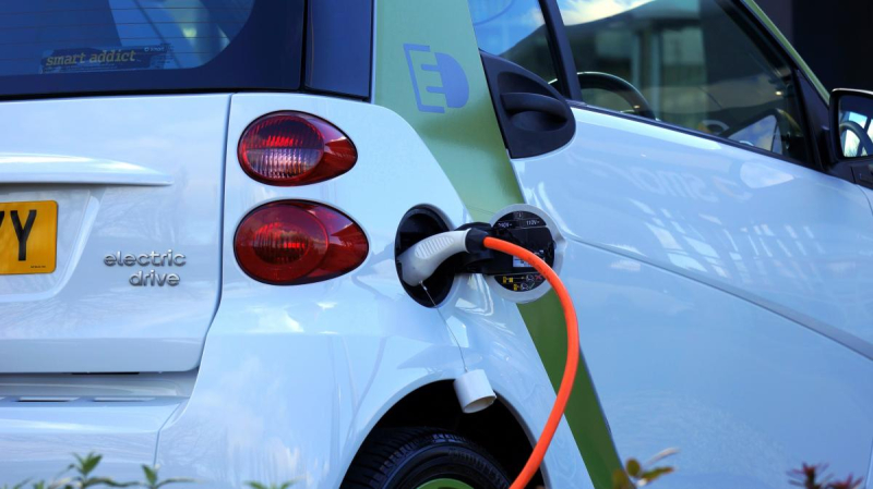 Nederlanders lopen nog niet warm voor elektrische auto