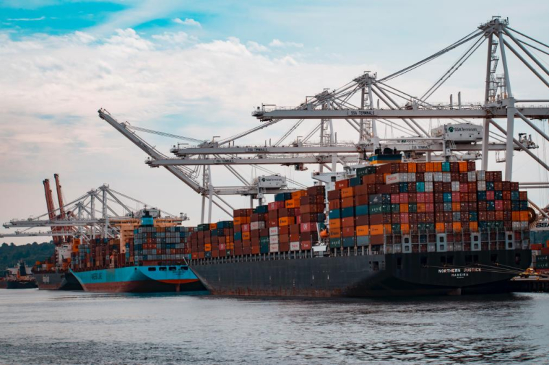 Export krimpt licht in april