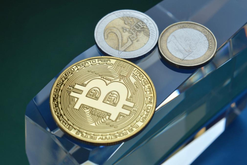 Werknemers met bitcoins betalen: drie aandachtspunten