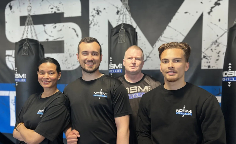  Familiebedrijf NDSM Fightclub betrekt wijkbewoners, verdubbelt trainingsruimte