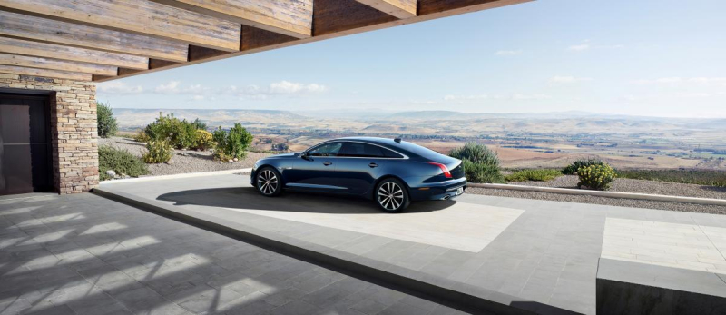 50 jaar luxe en schoonheid samengebald in Jaguar XJ50