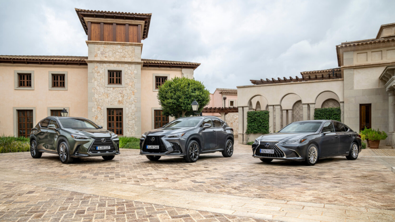 Lexus voor vierde keer op rij betrouwbaarste merk in Auto Trader New Car Awards
