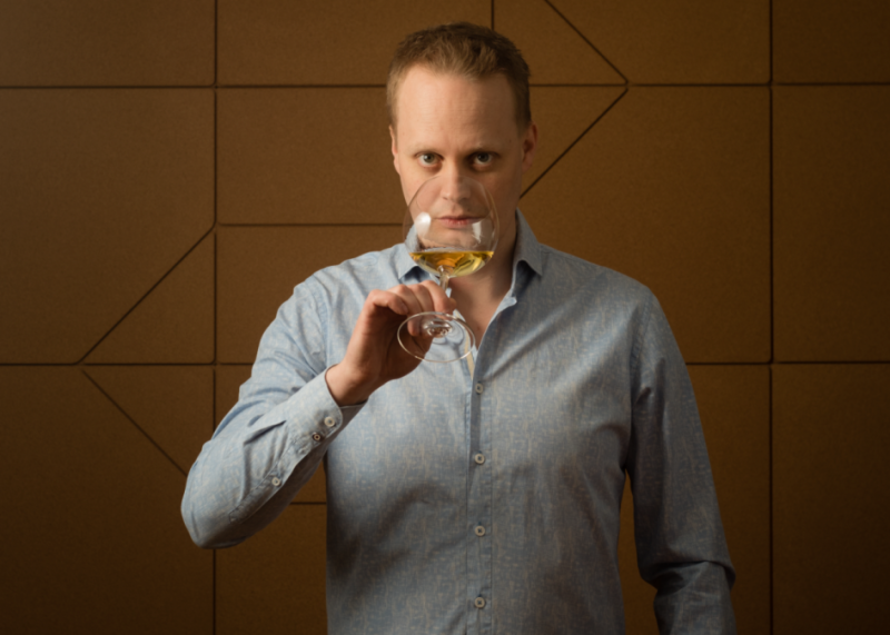 Hollandse handelsgeest in een Spaans glas wijn