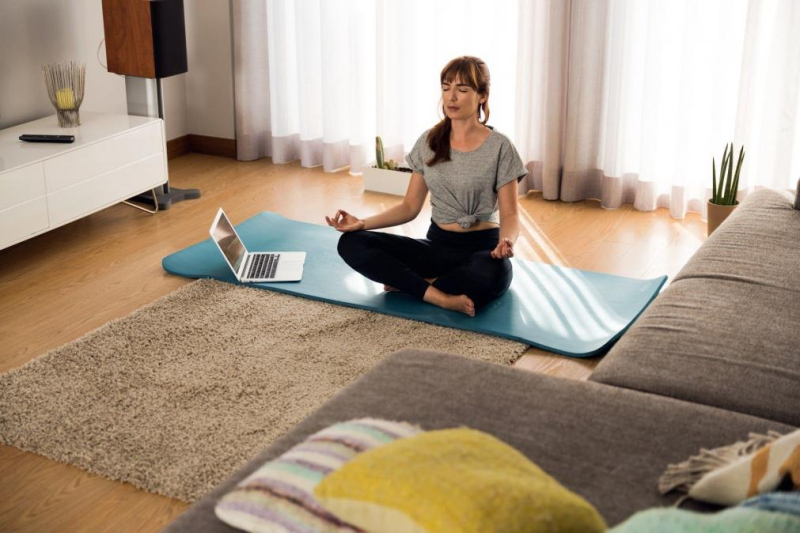 OneFit for Business biedt werkgevers 30 dagen gratis online sporten aan om werknemers fit de lockdown door te helpen