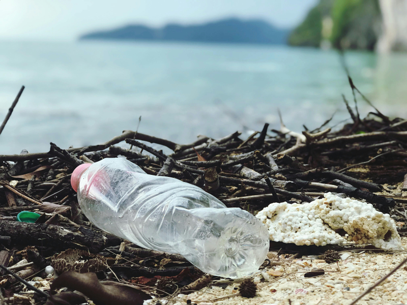 Via de afvalpiramides naar een wereld zonder afval