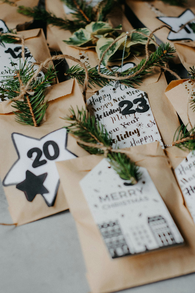 Papieren zakjes: van feestelijke verpakking tot creatieve decoratie