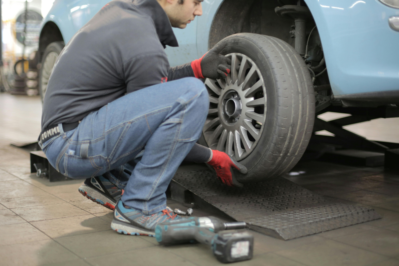 Zomerse gladheid: een half miljoen auto’s is een gevaar op de weg