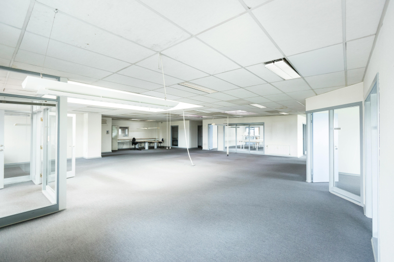 Praktische gids voor plafondsystemen in kantoren en openbare gebouwen