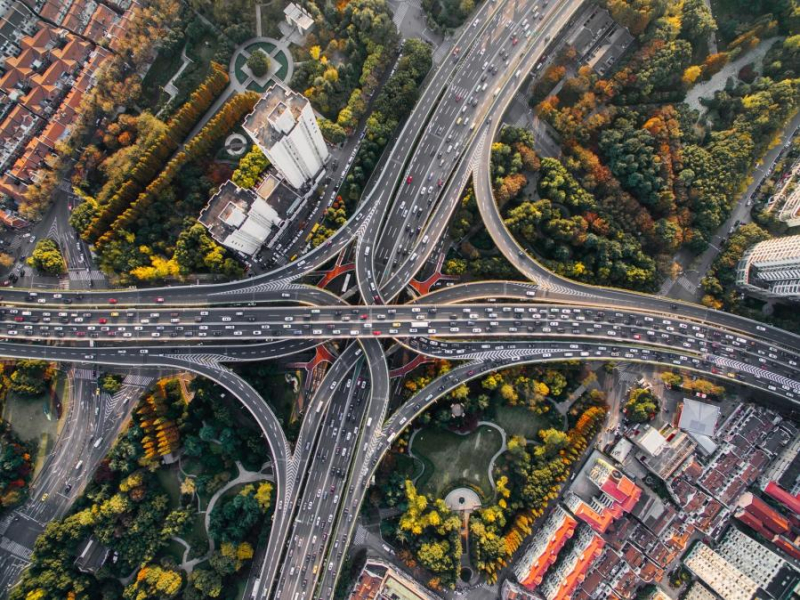 Slim beheer van auto-data: drie tips voor meer veiligheid en rijplezier in de ‘verbonden’ auto