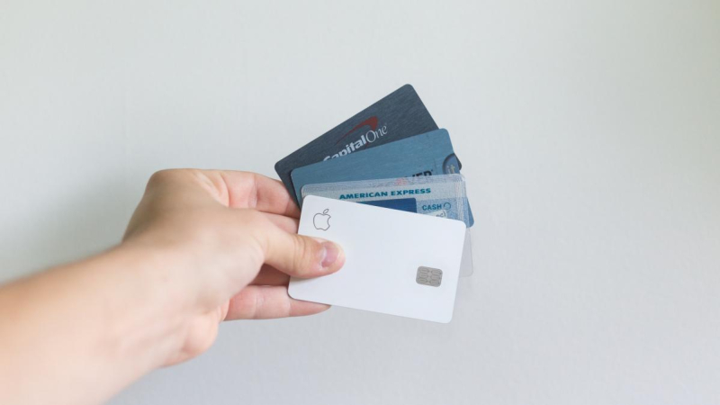 Het spijt me Zwijgend lucht Waarom je wel (of niet) moet kiezen voor een zakelijke creditcard | Baaz.nl