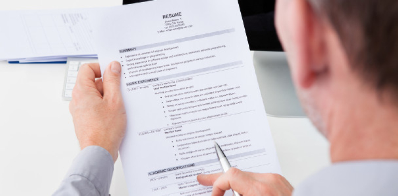 Een overzichtelijk cv met ineedaresu.me