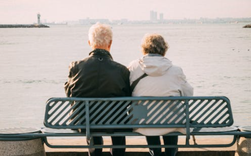 Vrouwen maken zich op voor pensioen-inhaalrace