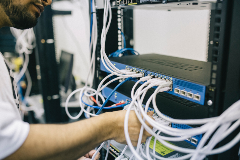 Kamer wil ook snel internet in buitengebieden