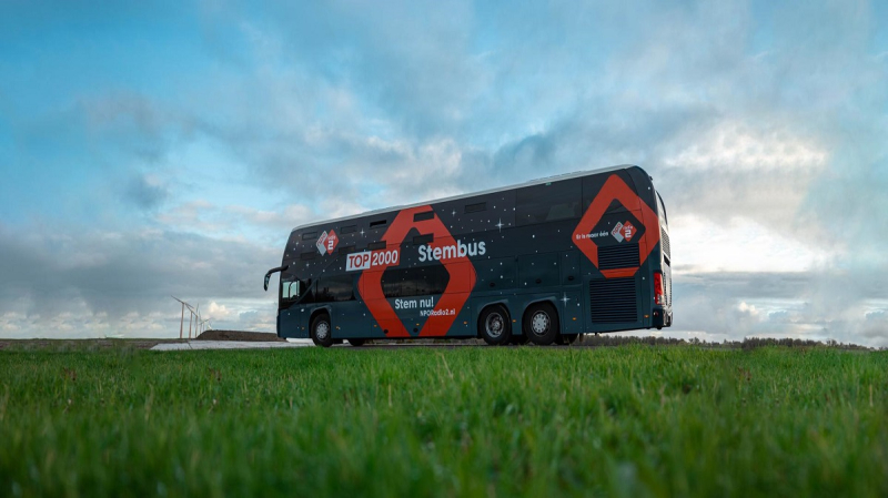 Stembus voor NPO Radio 2 Top 2000 rijdt weer