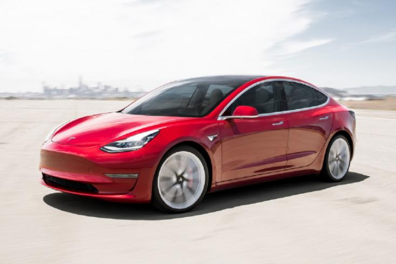 Tesla maakt Model 3 nog goedkoper