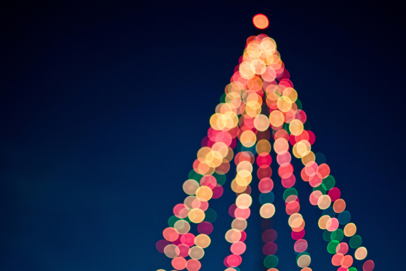 De grootste kerstboom? Die maak je zelf in je vlaggenmast!