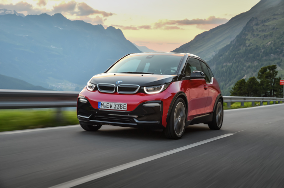 BMW onthult prijzen i3-modellen