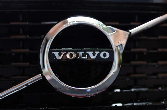Volvo roept half miljoen auto's terug