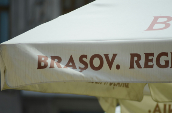 Waarom slimme ondernemers investeren in buitenzonwering