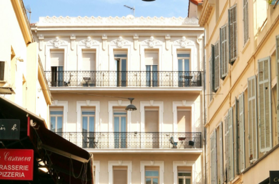 Waarom autoriteit niet te koop is in de digitale winkelstraat