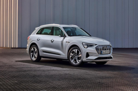 Audi e-tron 50 quattro te reserveren
