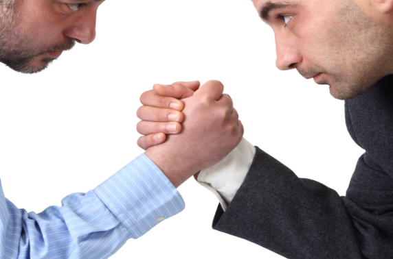 Overheid gaat valse concurrentie aan met het bedrijfsleven