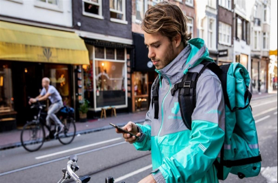 Deliveroo maakt ‘direct uitbetalen knop’