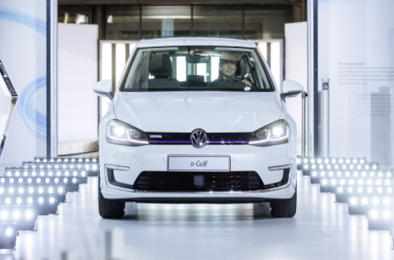 Maak kennis met de nieuwe e-Golf