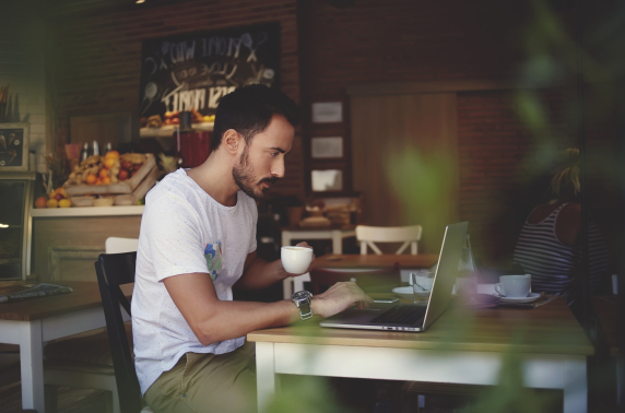 Baaz stelt voor: het vijfde en laatste jurylid van de Nationale Flexplek Test!