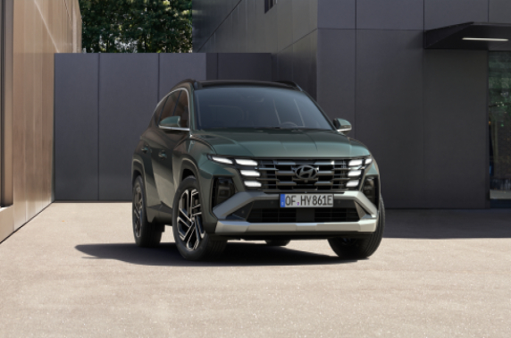 Nieuwe TUCSON maakt indruk met nog verfijnder design en nieuwe slimme upgrades