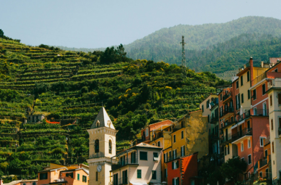 De beste Italiaanse bezienswaardigheden om te bezoeken in elk van de zomermaanden