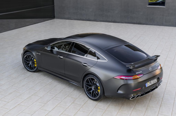 Presto! De V8-versies van de Mercedes-AMG GT 4-Door Coupé