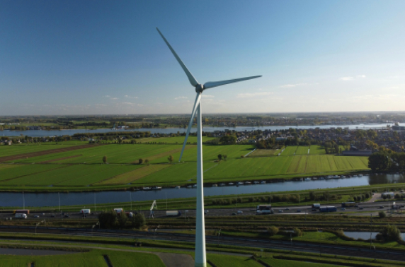 Investeren in duurzame energie: de technische impact op bedrijfspanden in 2026